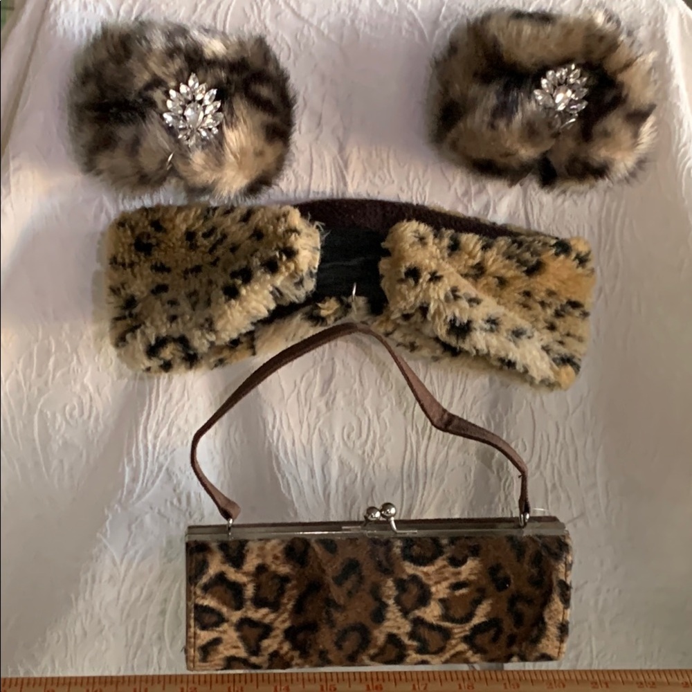 INC International Concepts CUFFS & no brand Leopard Print Clutch and Head Band